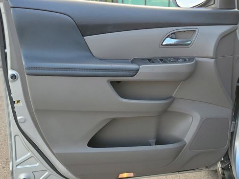 Used 2014 Honda Odyssey EX image 13