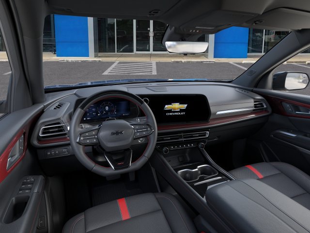 New 2027 Chevrolet Traverse RS w/ LPO, Floor Liner Package FWD image 15