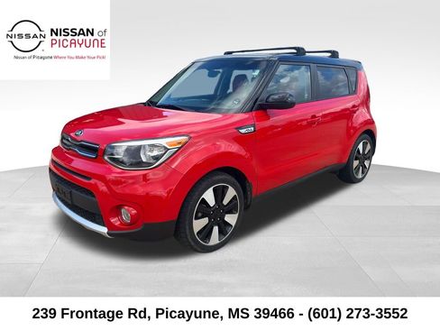 Used 2017 Kia Soul + w/ Designer's Package image 1