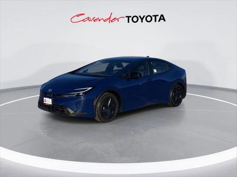 Certified 2024 Toyota Prius LE FWD image 4