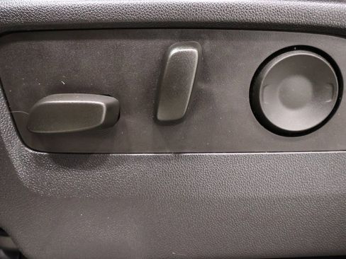 Used 2023 GMC Sierra 1500 AT4 w/ AT4 Preferred Package image 15