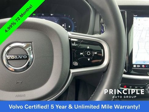 Certified 2025 Volvo V60 B5 Cross Country Plus image 22