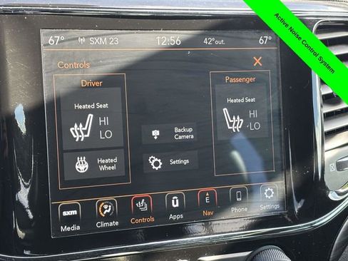 Used 2022 Jeep Grand Cherokee Laredo X image 20