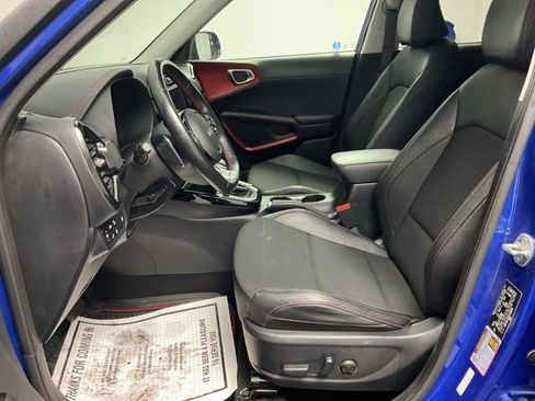 Used 2022 Kia Soul Turbo image 12