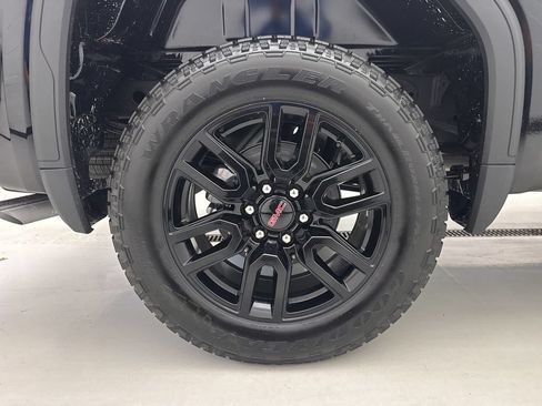 New 2026 GMC Sierra 1500 Elevation AWD/4WD image 7