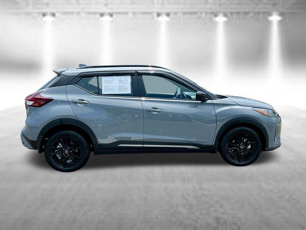 Certified 2024 Nissan Kicks SR w/ SR Premium Package FWD image 5