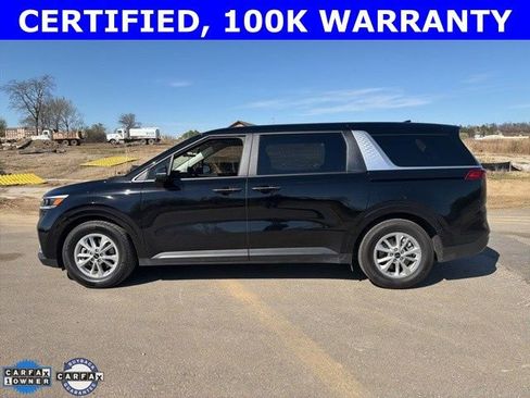 Certified 2023 Kia Carnival LX image 8