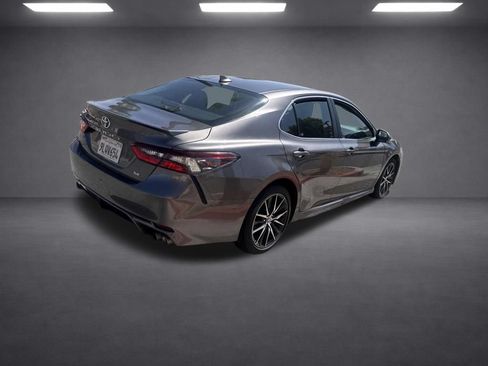 Used 2024 Toyota Camry SE FWD image 20