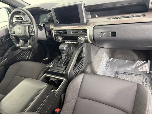 Used 2024 Toyota Tacoma SR5 image 11