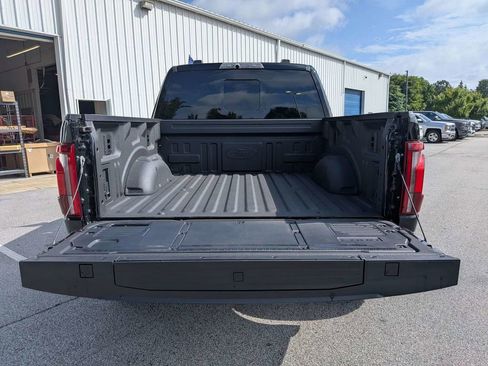 Used 2025 Ford F150 Raptor AWD/4WD image 6