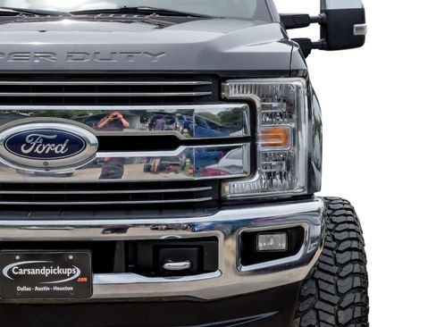 Used 2019 Ford F250 Lariat w/ Lariat Ultimate Package AWD/4WD image 50