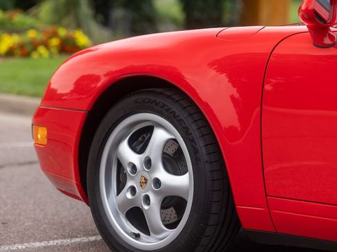 Used 1995 Porsche 911 Carrera RWD image 31