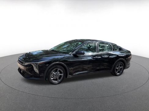Used 2025 Kia K4 FWD image 8