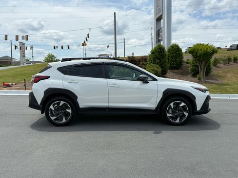 Used 2024 Subaru Crosstrek 2.5i Limited w/ Popular Package #4A AWD/4WD image 6