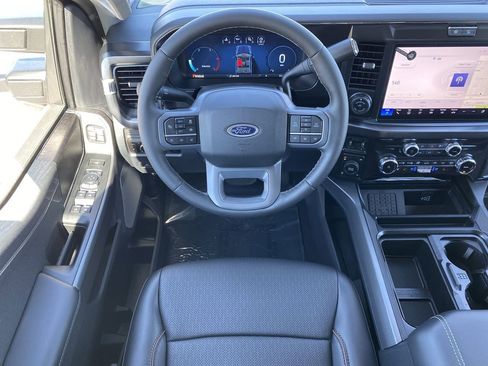 New 2026 Ford F250 Lariat w/ Black Appearance Package AWD/4WD image 14