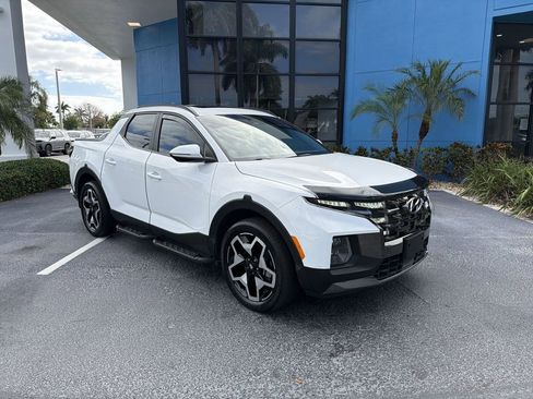 Used 2022 Hyundai Santa Cruz Limited image 2