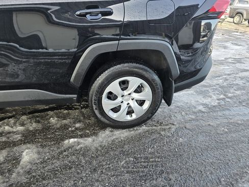 Certified 2023 Toyota RAV4 LE image 4