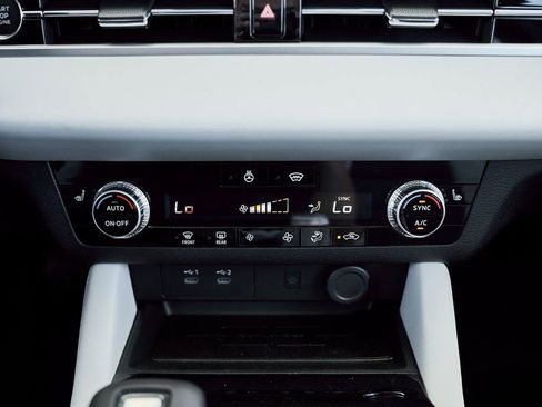 New 2026 Mitsubishi Outlander SE AWD/4WD image 51