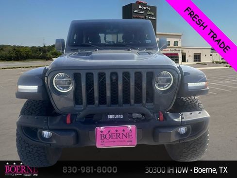 Used 2021 Jeep Gladiator Rubicon AWD/4WD image 5