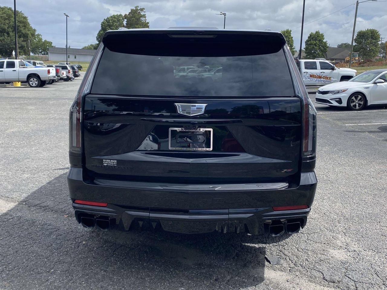 Used 2025 Cadillac Escalade V w/ LPO, ONYX Package AWD/4WD image 5