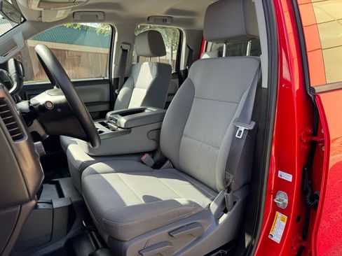 Used 2017 Chevrolet Silverado 1500 W/T AWD/4WD image 20
