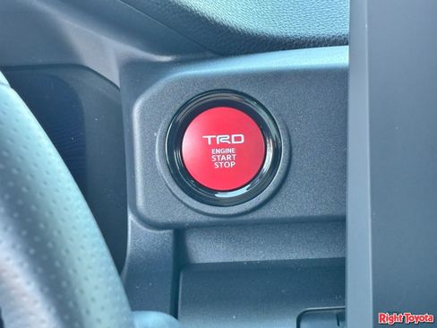 Certified 2026 Toyota 4Runner TRD Off-Road AWD/4WD image 25
