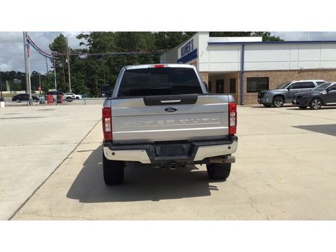 Used 2021 Ford F250 Lariat w/ Lariat Value Package image 7