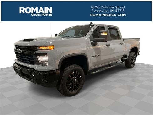 Used 2025 Chevrolet Silverado 2500 Custom w/ Custom Value Package image 1