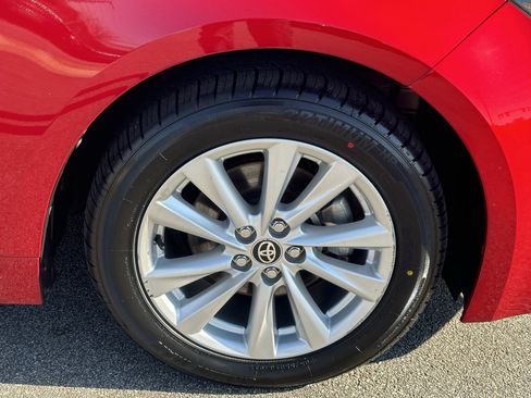 Used 2023 Toyota Corolla SE image 15