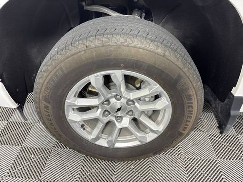 Used 2026 Chevrolet Silverado 1500 RST AWD/4WD image 10