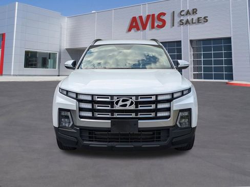 Used 2025 Hyundai Santa Cruz SEL FWD image 2