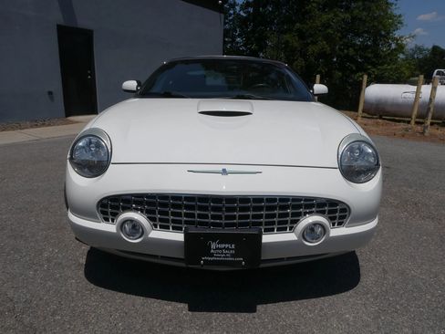 Used 2002 Ford Thunderbird RWD image 2