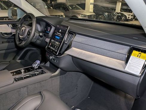 New 2026 Volvo XC90 B6 Ultra w/ Protection Package AWD/4WD image 33