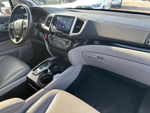 Used 2016 Honda Pilot Elite image 13