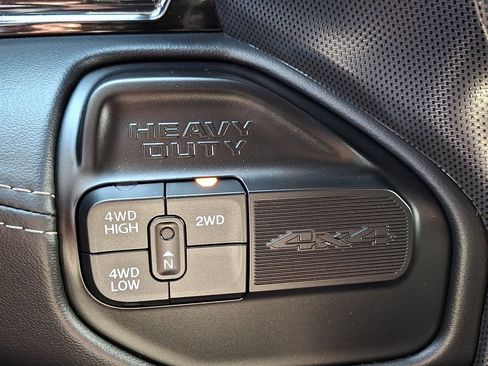 Used 2024 RAM 3500 Limited AWD/4WD image 30