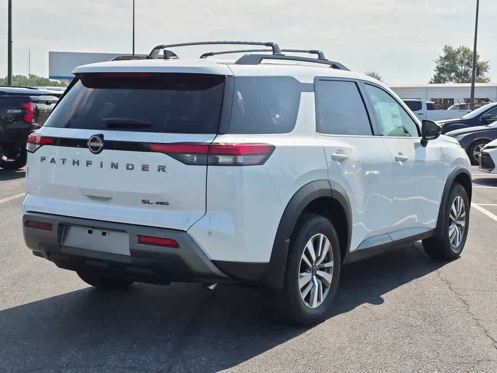 New 2026 Nissan Pathfinder SL AWD/4WD image 3