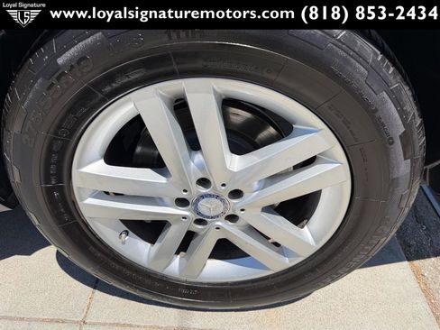 Used 2015 Mercedes-Benz GL 450 4MATIC image 37