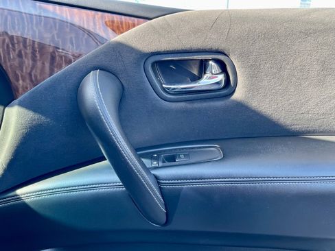 Used 2017 Nissan Armada SV w/ Interior Lighting Package image 41