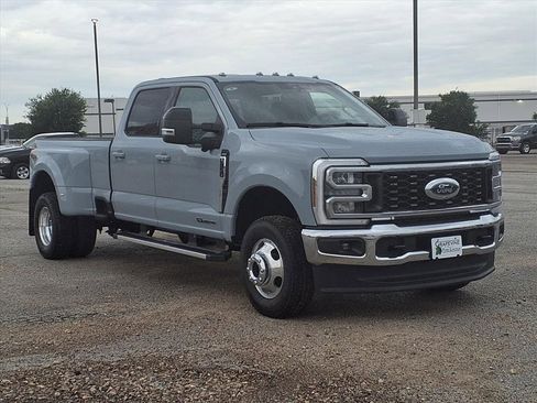 New 2026 Ford F350 Lariat AWD/4WD image 10