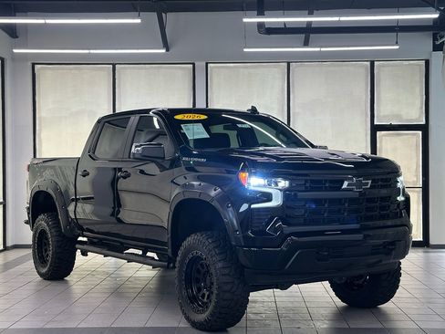 Certified 2026 Chevrolet Silverado 1500 LT AWD/4WD image 1