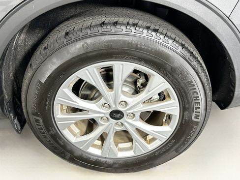 Used 2024 Ford Escape Active image 11