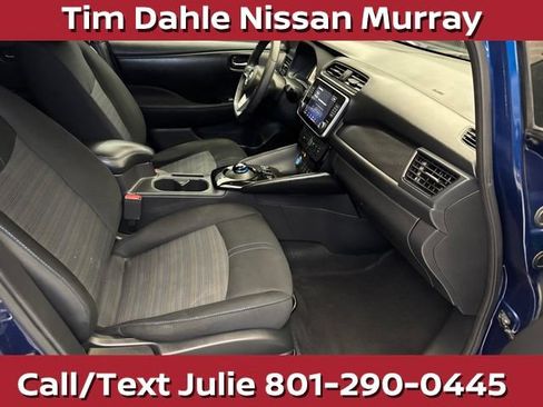 Used 2022 Nissan Leaf SV FWD image 15