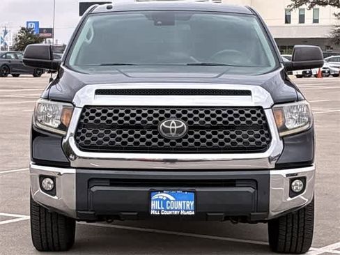 Used 2018 Toyota Tundra SR5 image 10