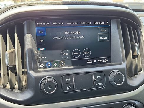 Used 2022 Chevrolet Colorado LT w/ Fleet Safety Package AWD/4WD image 13