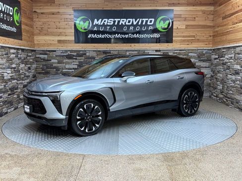 New 2025 Chevrolet Blazer EV RS image 5
