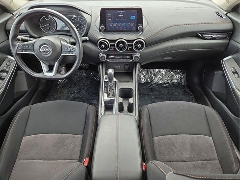 Used 2021 Nissan Sentra SR w/ Lighting Package image 17