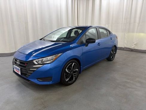 Used 2023 Nissan Versa SR w/ Trunk Package FWD image 2