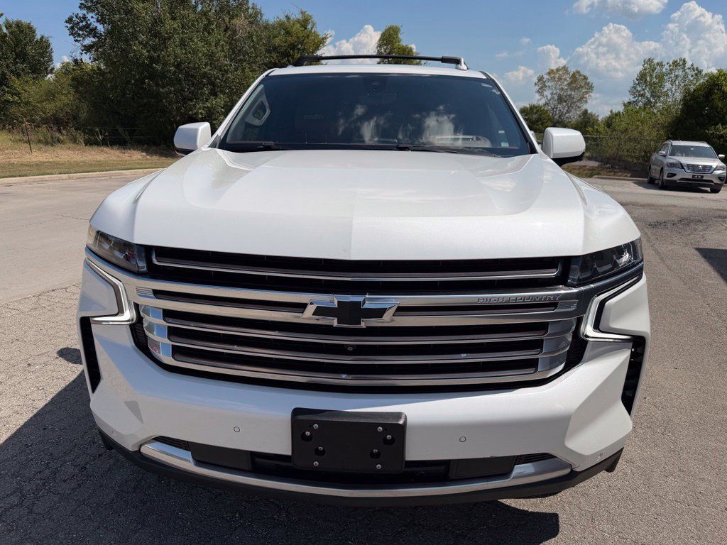 Used 2021 Chevrolet Tahoe High Country AWD/4WD image 2
