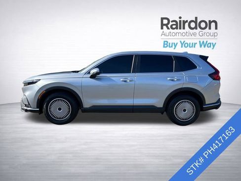 Used 2023 Honda CR-V LX image 4