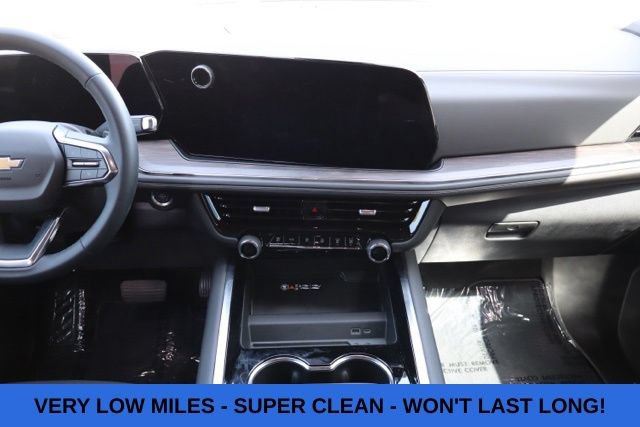 Used 2026 Chevrolet Tahoe LT RWD image 15